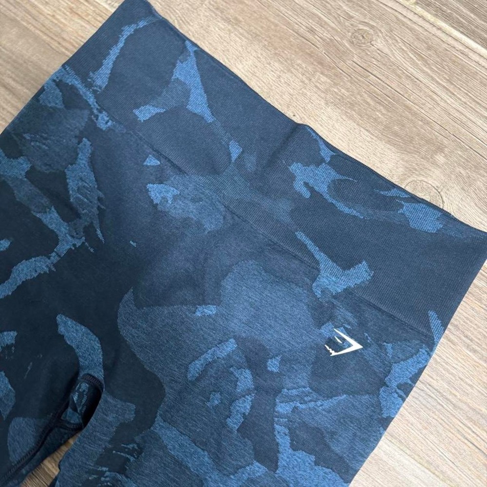 Gymshark blue camo leggings size XL
